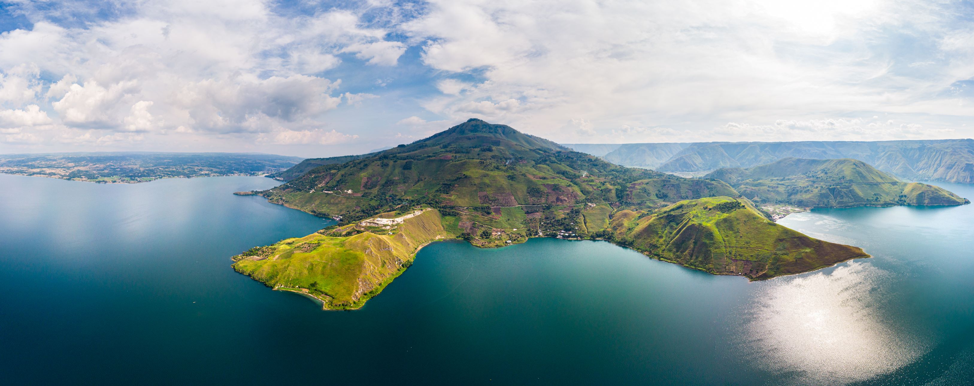 Sumatera Utara, Danau Toba